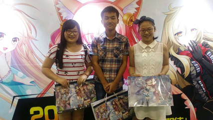 《魔卡领域》闪耀厦门国际动漫节 知名COSER试玩引发关注